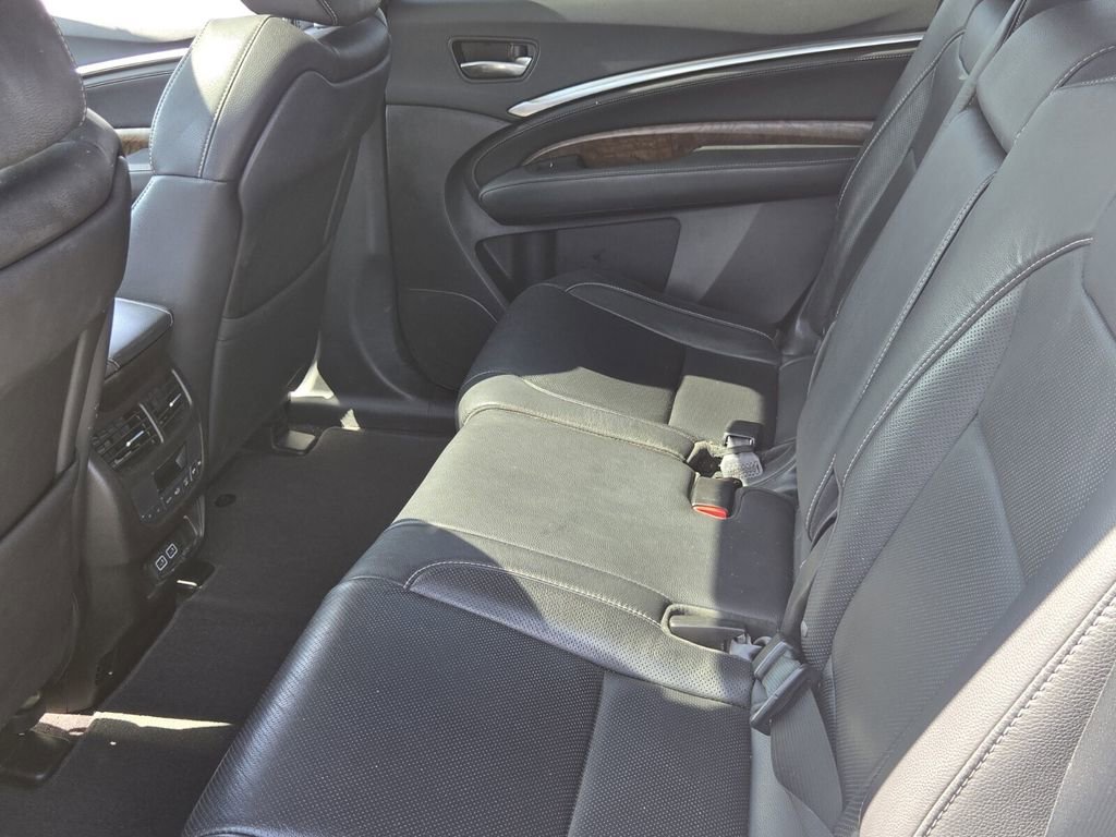 Used 2020 Acura MDX FWD w/ Technology Package image 12