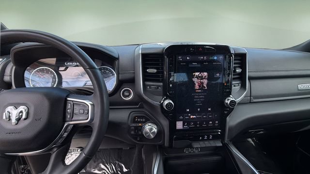 Used 2025 RAM 1500 Laramie AWD/4WD image 10