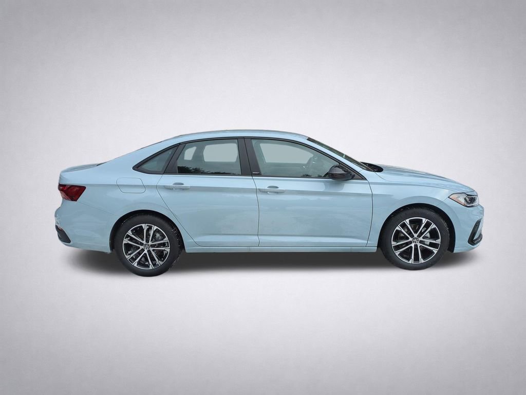 New 2026 Volkswagen Jetta Sport FWD image 2