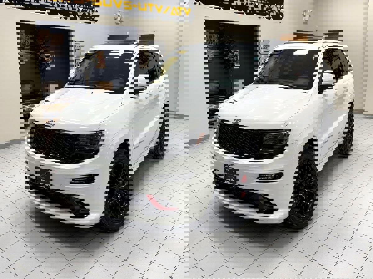 Used 2014 Jeep Grand Cherokee SRT8 image 1