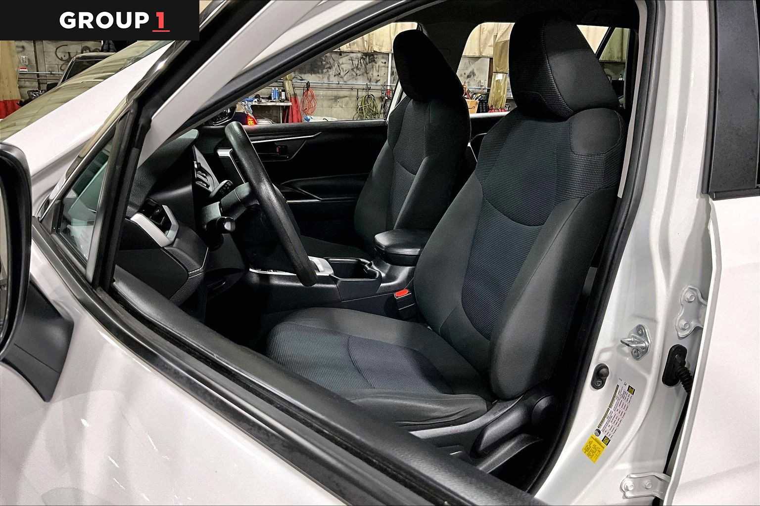 Used 2023 Toyota RAV4 LE FWD image 8