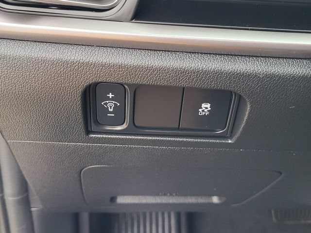 Used 2025 Kia Sorento S w/ Panoramic Sunroof Package FWD image 14