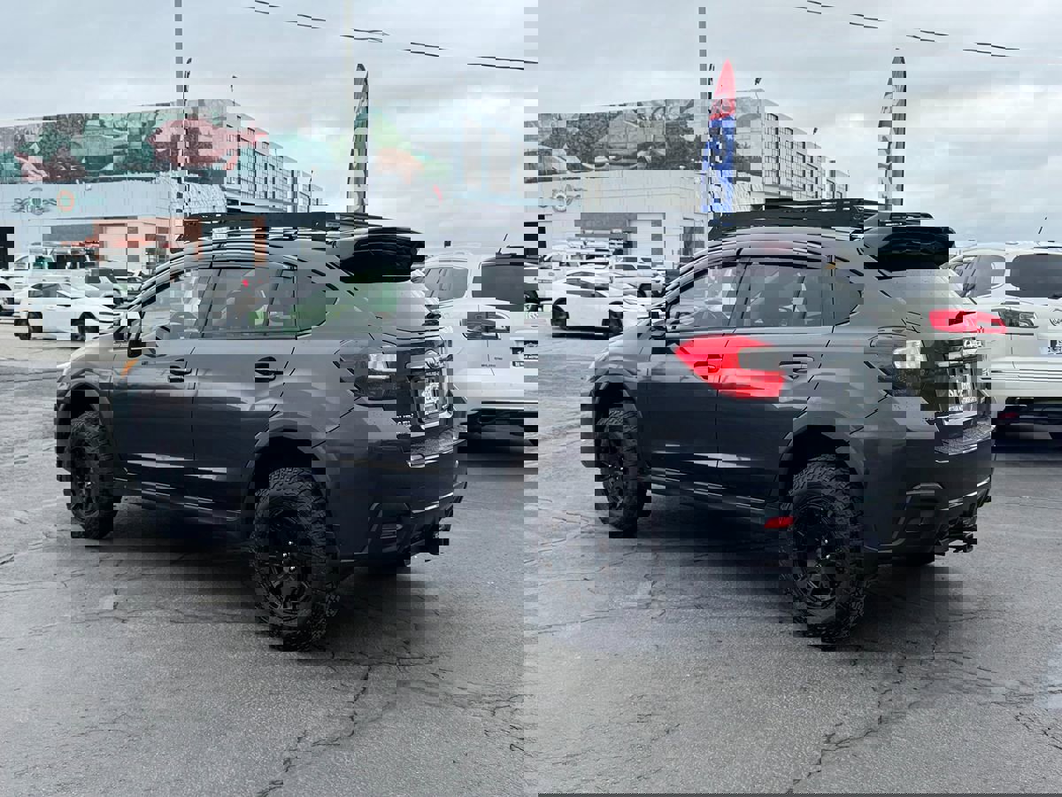 Used 2016 Subaru Crosstrek 2.0i Premium image 5