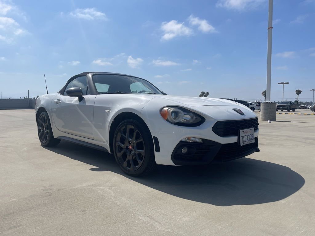 Used 2017 FIAT 124 Spider Abarth RWD video 1