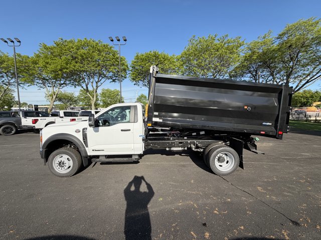 New 2026 Ford F550 4x4 Regular Cab Super Duty image 3