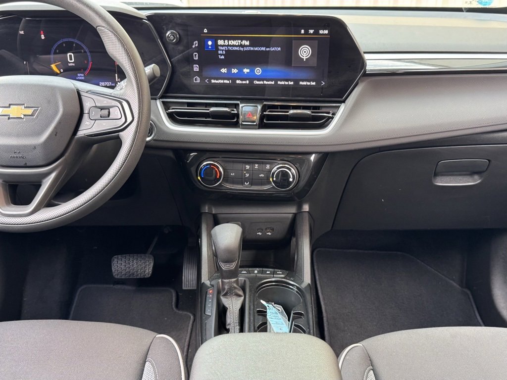Used 2025 Chevrolet TrailBlazer LT image 5