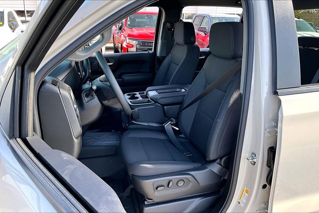 New 2026 Chevrolet Silverado 1500 Custom image 9