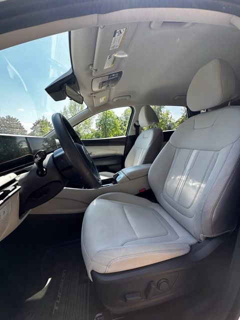 Certified 2025 Hyundai Tucson SEL AWD/4WD image 6