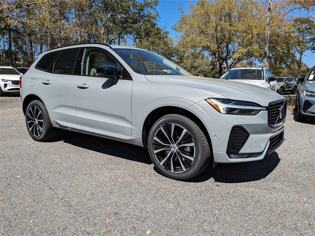 New 2025 Volvo XC60 B5 Plus w/ Climate Package image 2