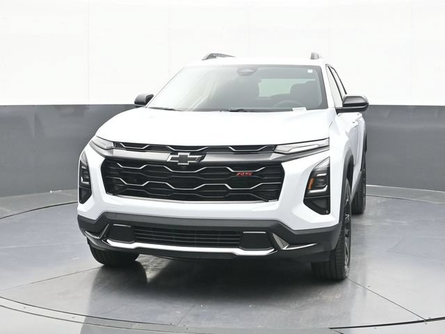 New 2027 Chevrolet Equinox RS FWD image 2