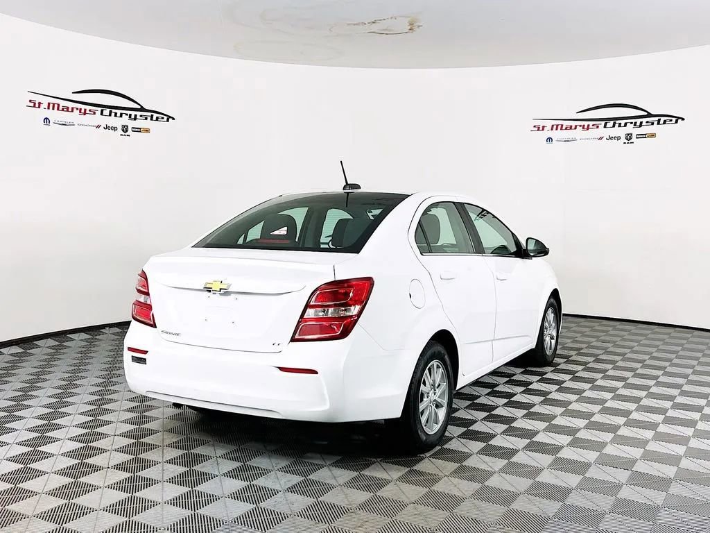 Used 2017 Chevrolet Sonic LT image 8