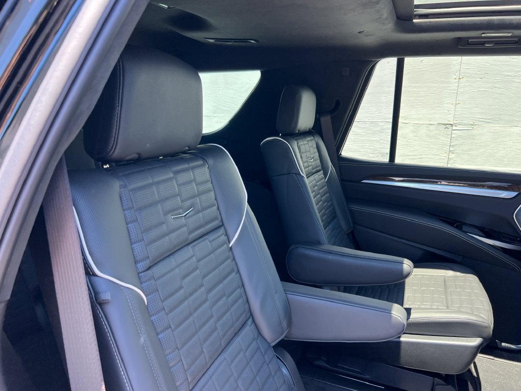 New 2026 Cadillac Escalade Platinum Luxury AWD/4WD image 25
