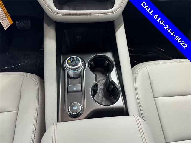 Used 2026 Ford Explorer Active w/ Active Comfort Package image 13
