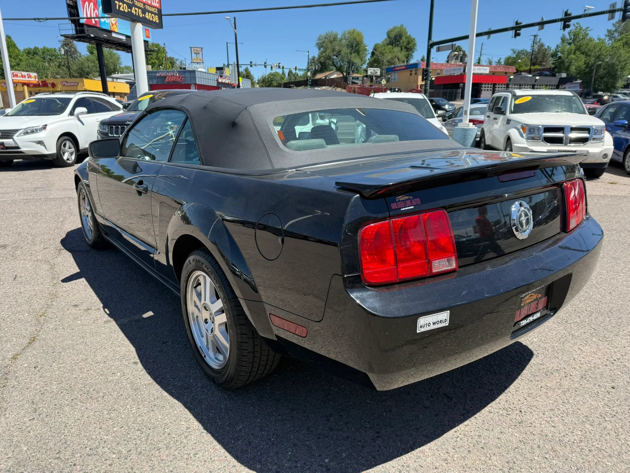 Used 2007 Ford Mustang Convertible RWD image 6