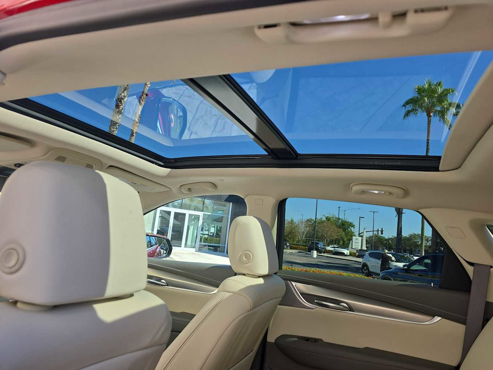 Used 2021 Cadillac XT5 Premium Luxury image 27