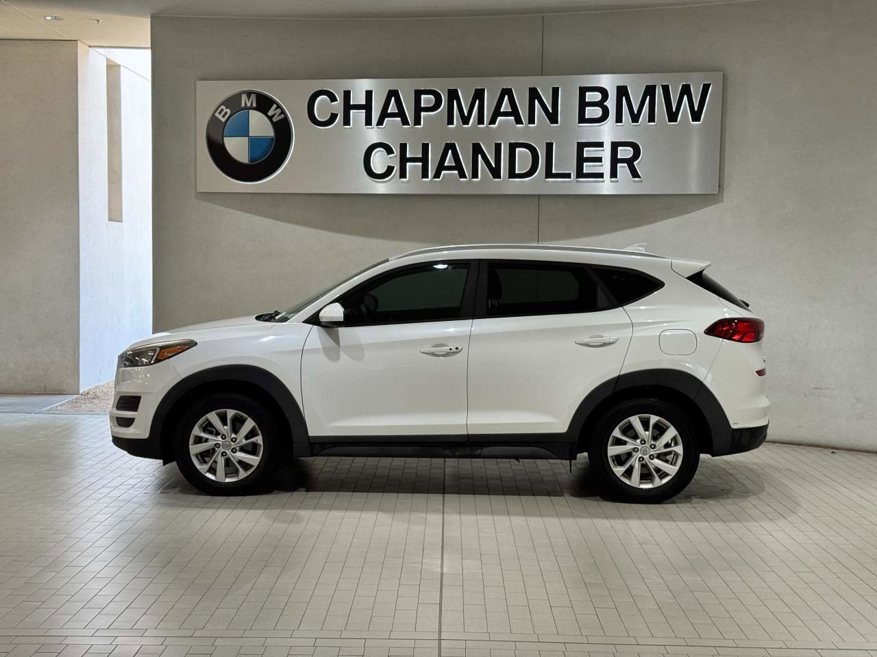 Used 2020 Hyundai Tucson Value w/ Cargo Package AWD/4WD image 3