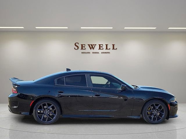 Used 2020 Dodge Charger R/T w/ Plus Group RWD image 6