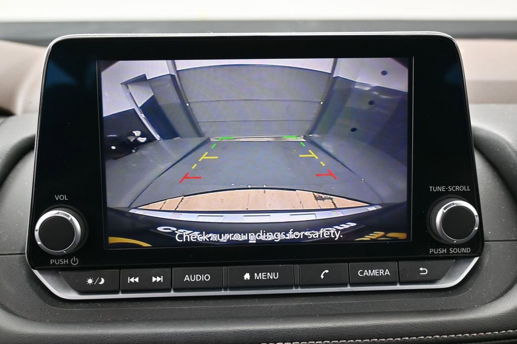 Used 2023 Nissan Rogue SV AWD/4WD image 22
