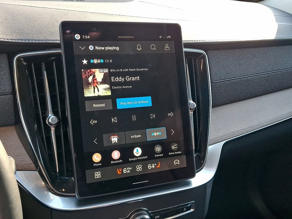 Certified 2026 Volvo XC90 B6 Plus AWD/4WD image 20