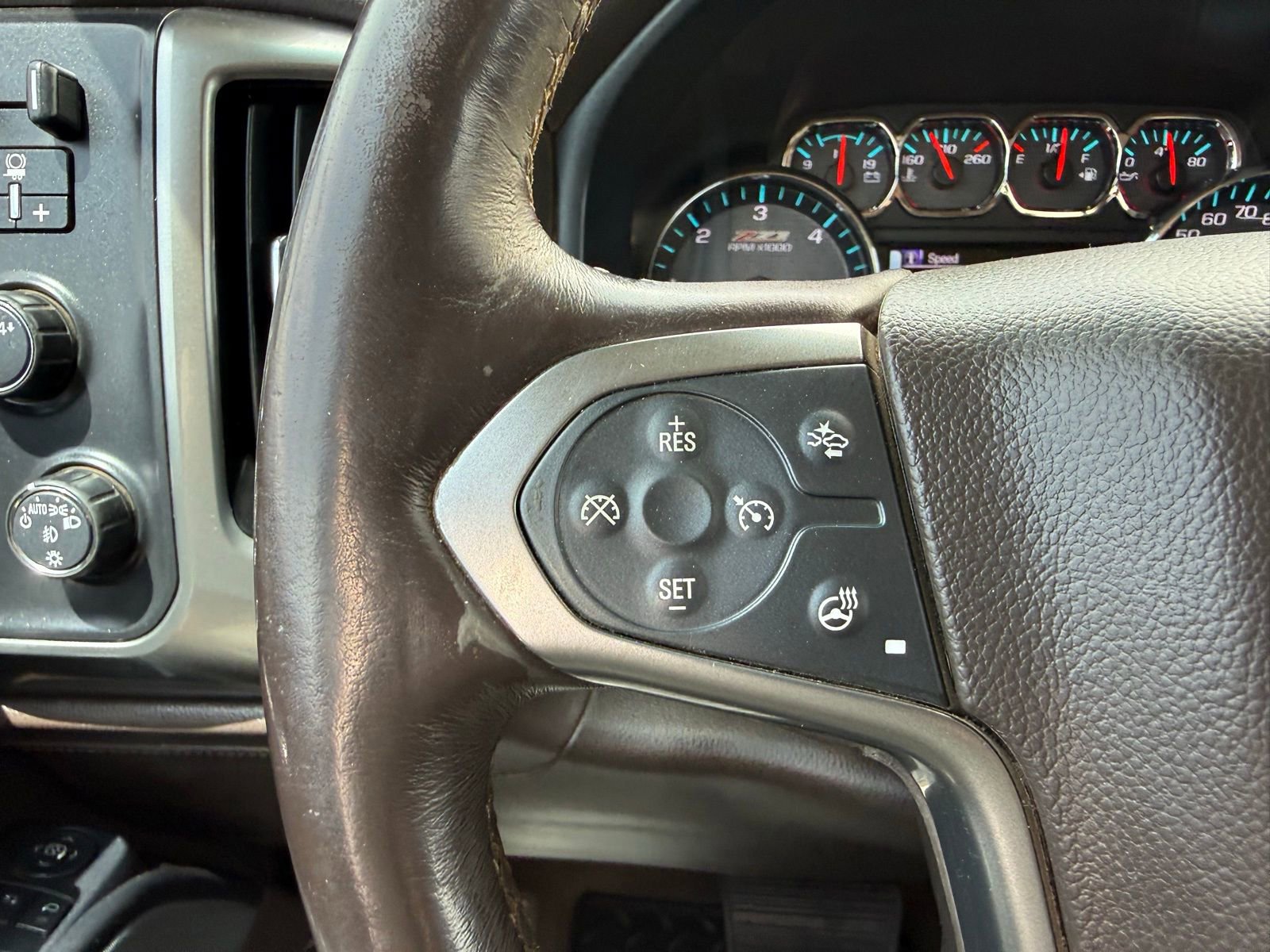 Used 2017 Chevrolet Silverado 1500 LTZ Z71 w/ LTZ Plus Package AWD/4WD image 20