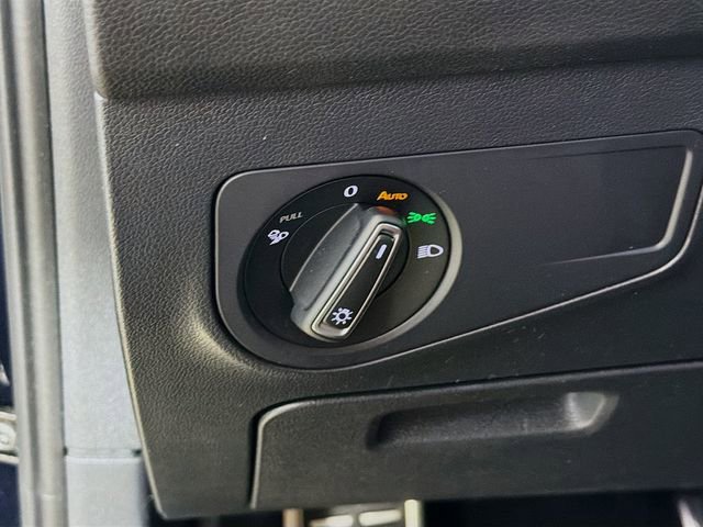 Used 2024 Volkswagen Tiguan SEL R-Line image 12