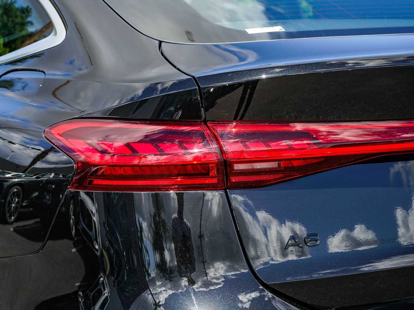 Certified 2025 Audi A6 e-tron Premium Plus w/ Premium Plus image 9