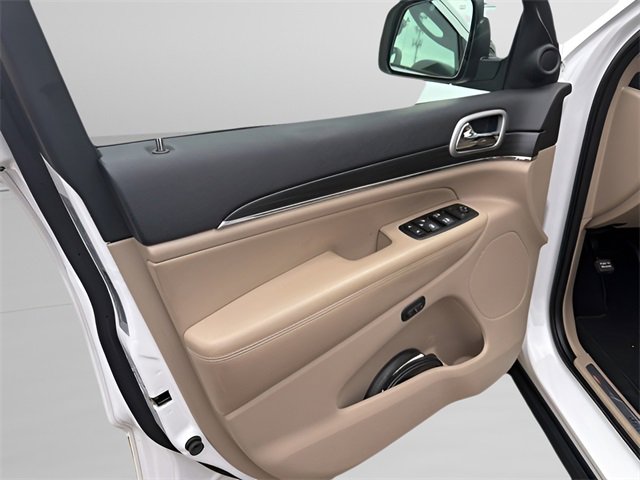 Used 2019 Jeep Grand Cherokee Limited image 8