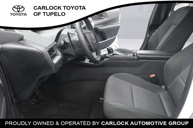 Used 2026 Toyota Prius LE FWD image 20