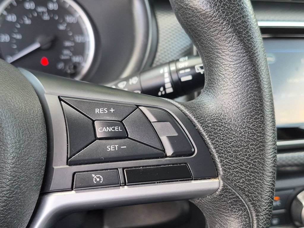 Used 2021 Nissan Kicks S FWD image 14