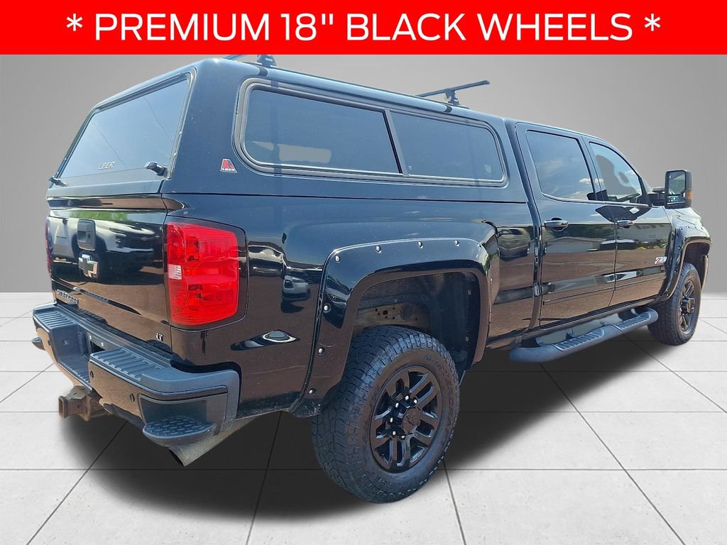 Used 2018 Chevrolet Silverado 2500 LT w/ Midnight Edition AWD/4WD image 4