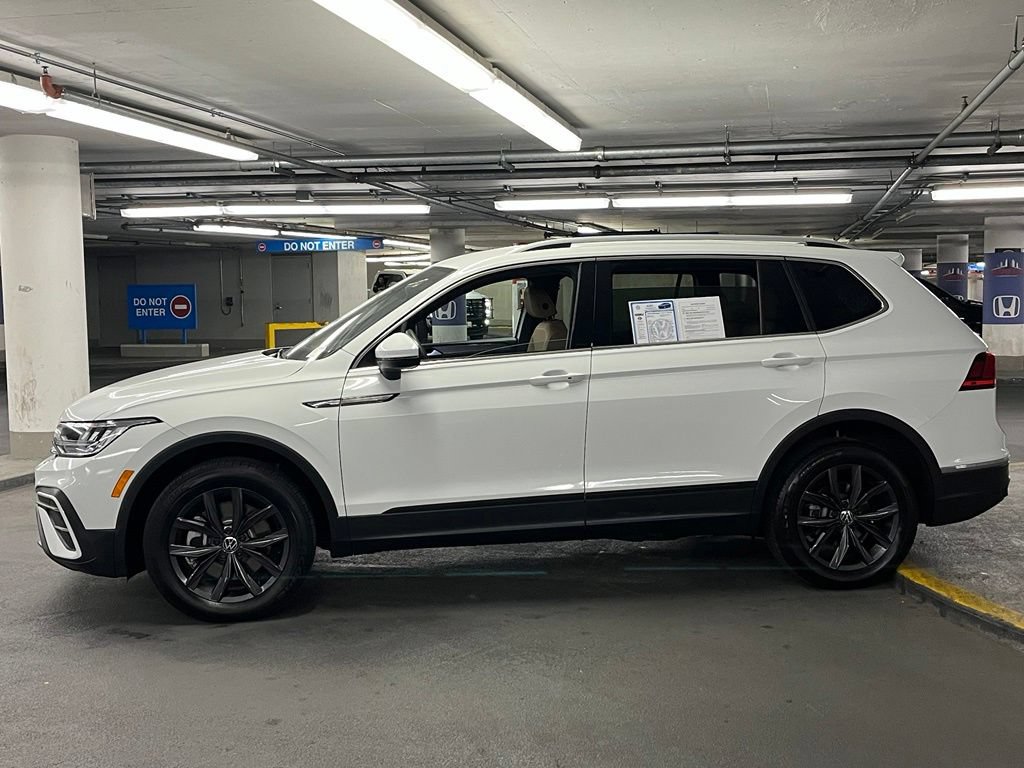 Used 2024 Volkswagen Tiguan SE FWD image 33