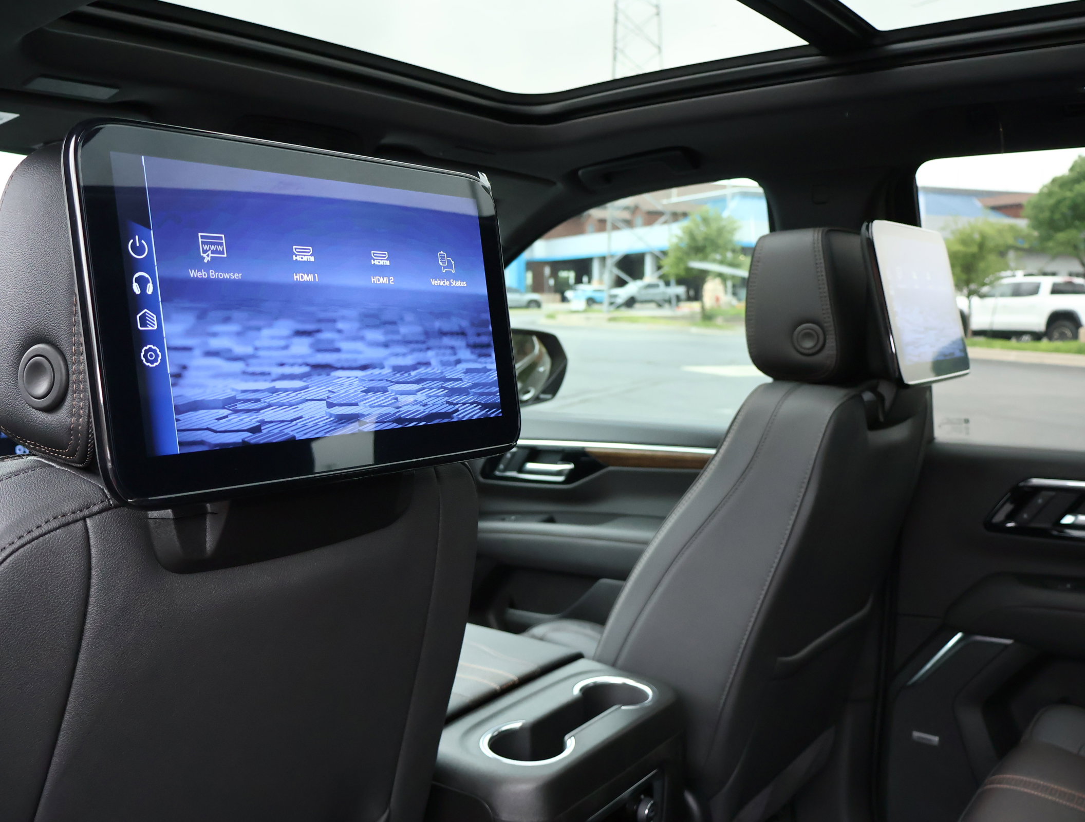 New 2026 Chevrolet Tahoe High Country AWD/4WD image 5