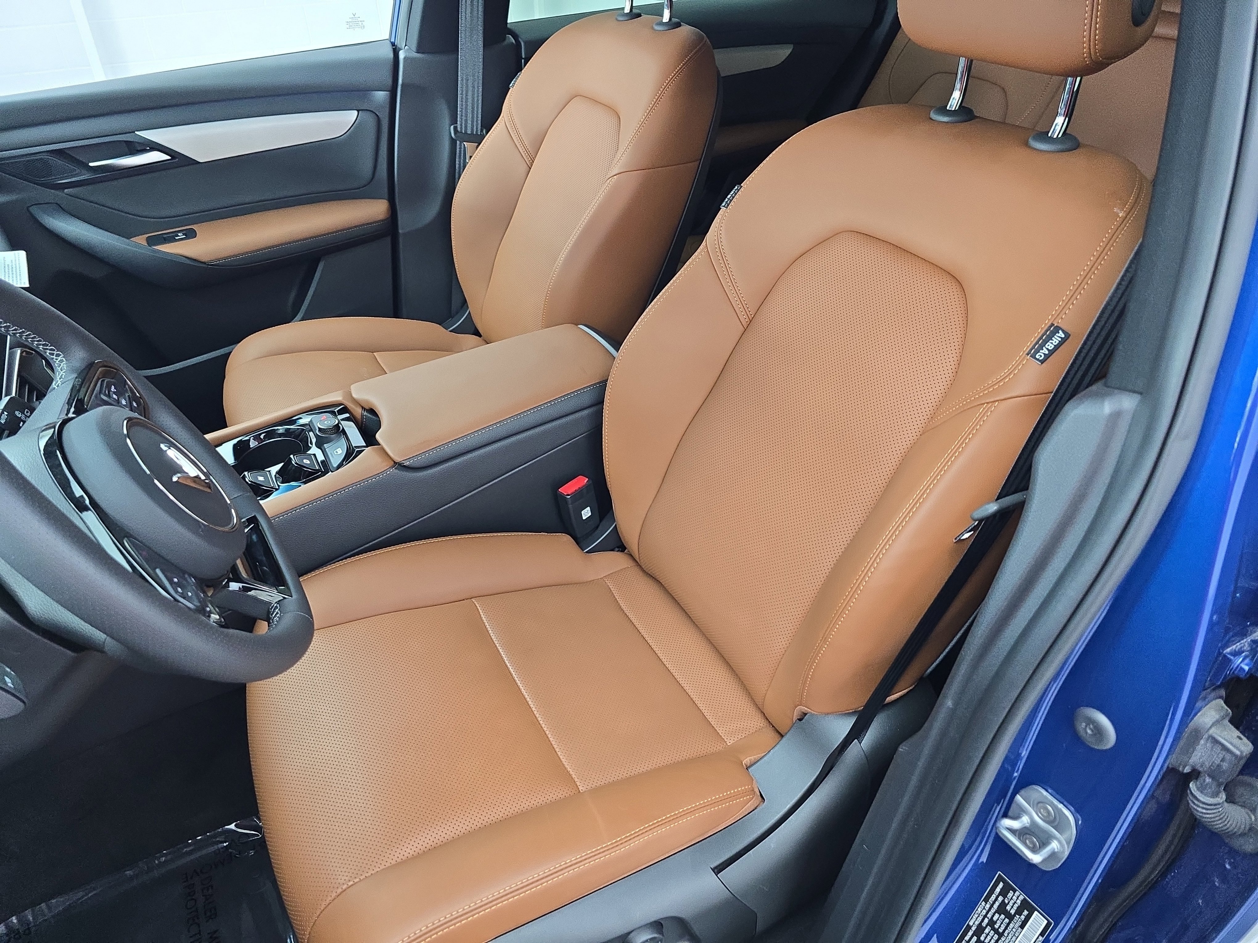 New 2025 VinFast VF 8 Plus image 15
