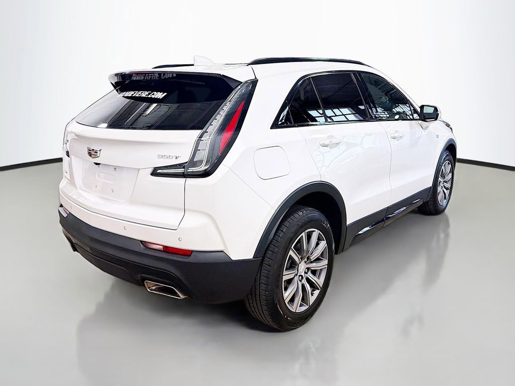 Used 2023 Cadillac XT4 Sport image 9
