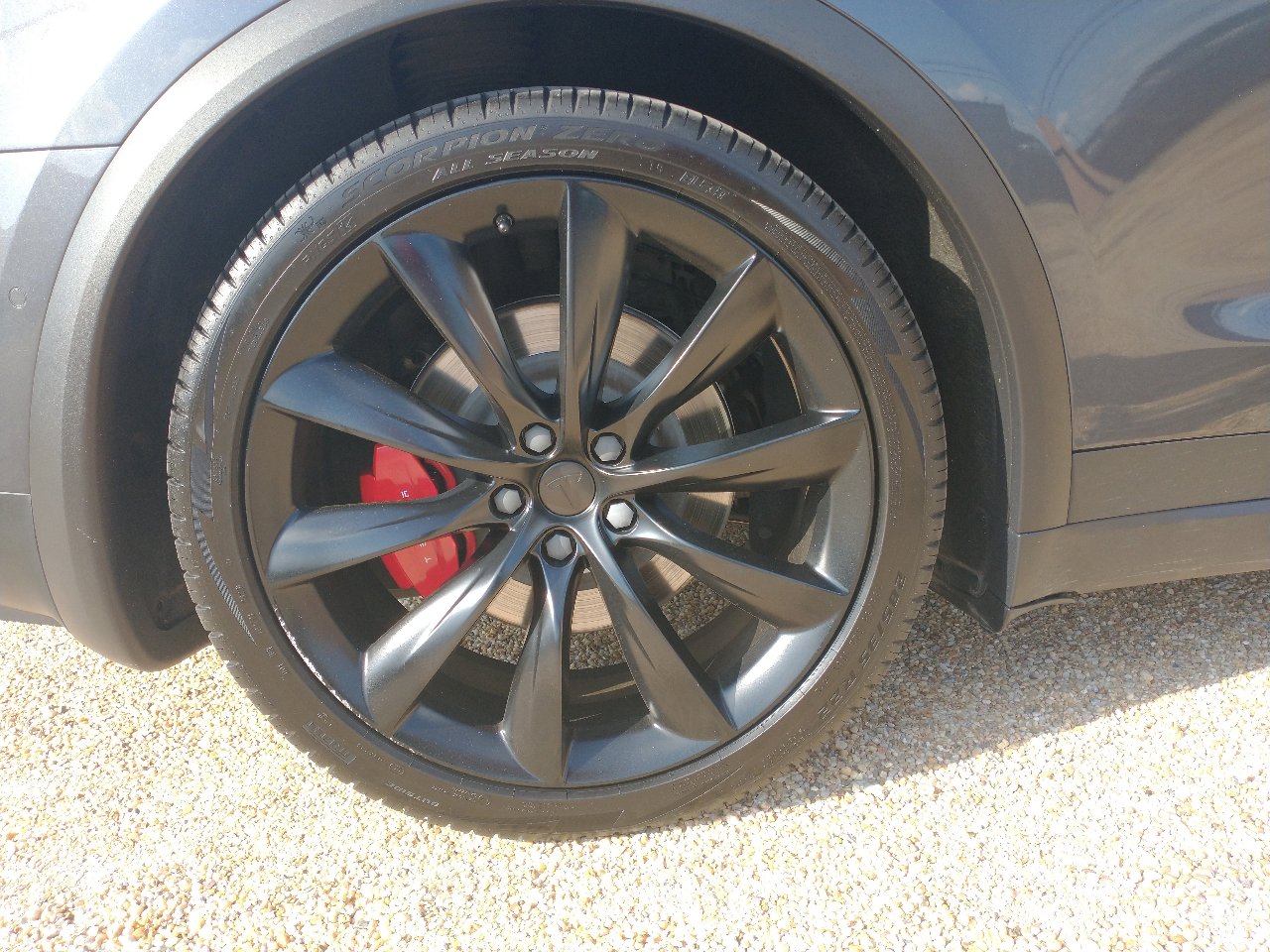 Used 2020 Tesla Model X Performance image 26