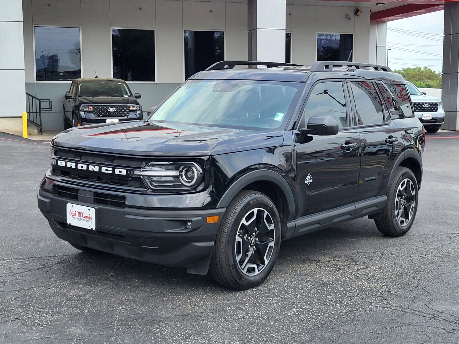 Certified 2024 Ford Bronco Sport Outer Banks w/ Tech Package image 8