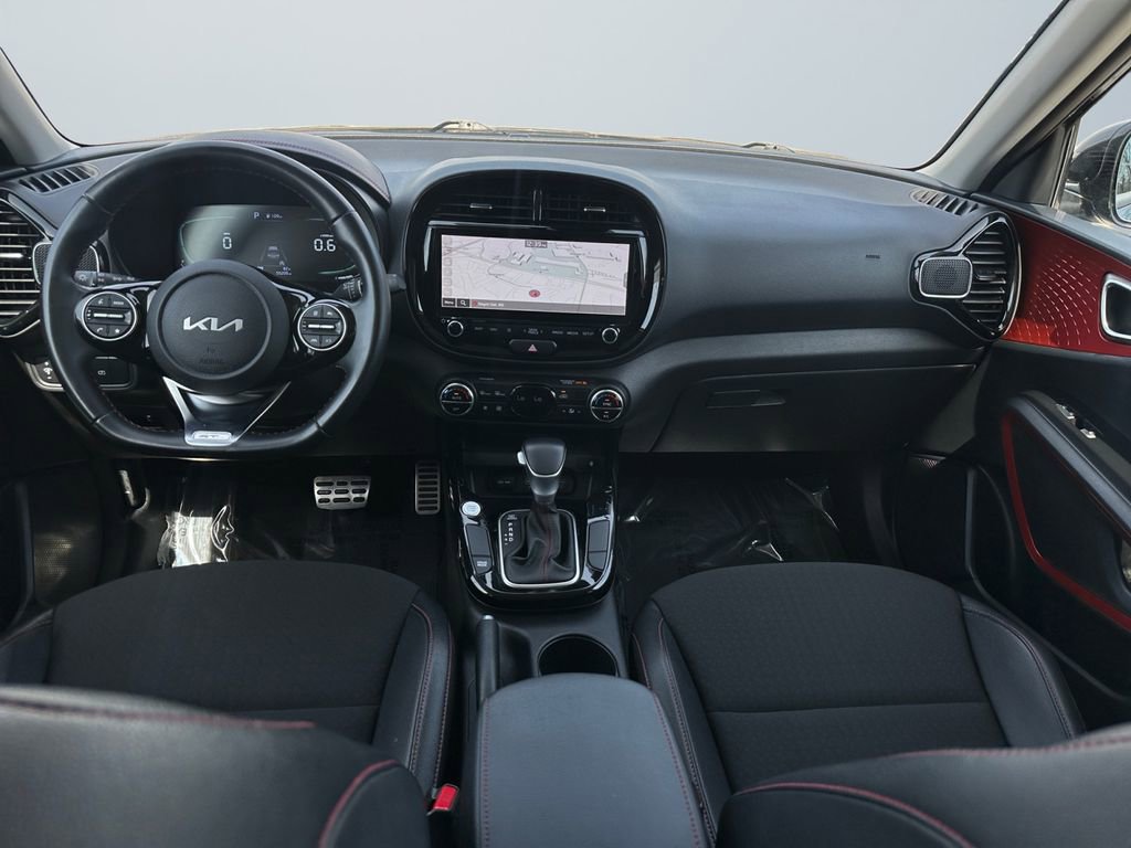 Used 2023 Kia Soul GT-Line image 10