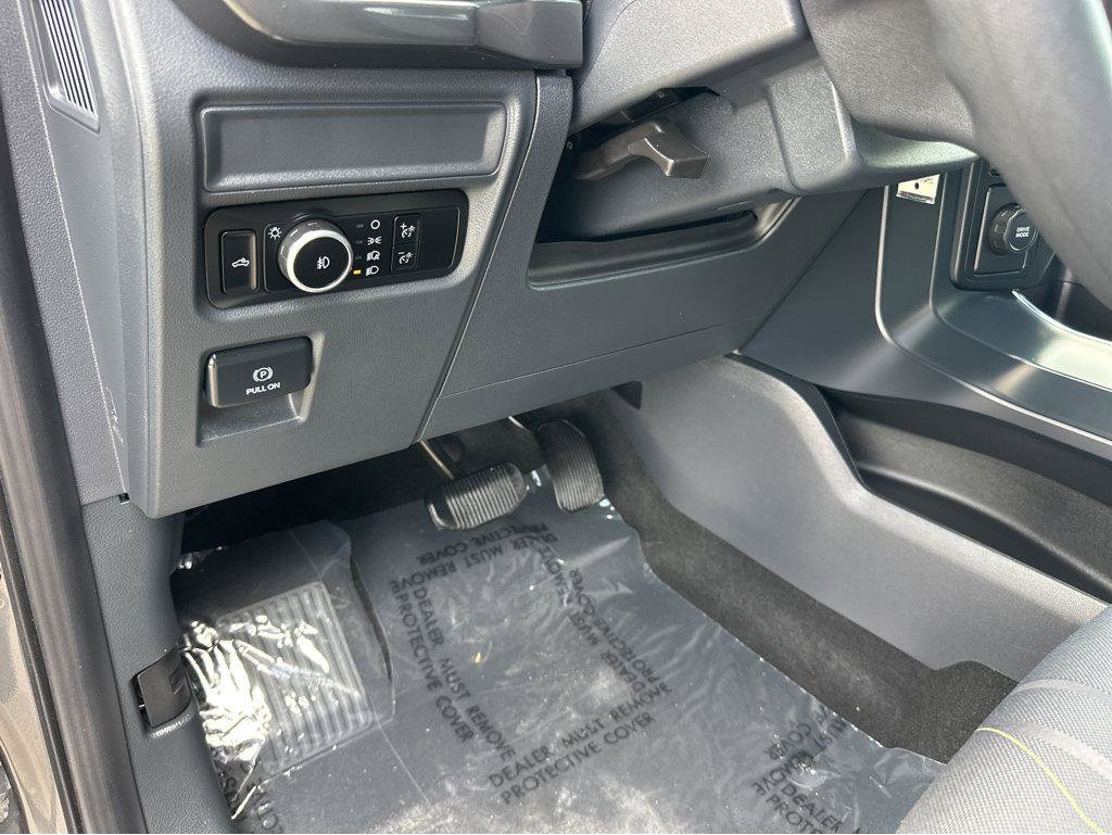 Used 2024 Ford F150 STX RWD image 32