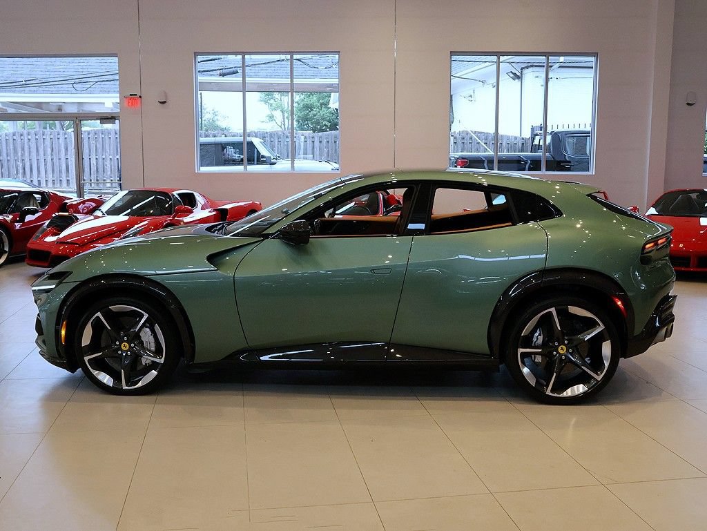 Certified 2024 Ferrari Purosangue AWD/4WD image 3