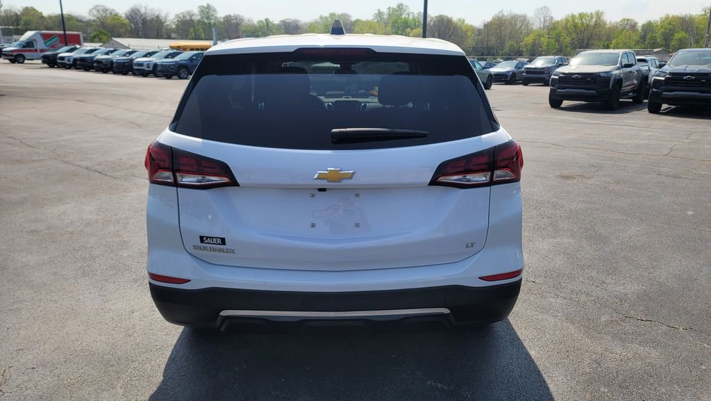 Used 2023 Chevrolet Equinox LT FWD image 10