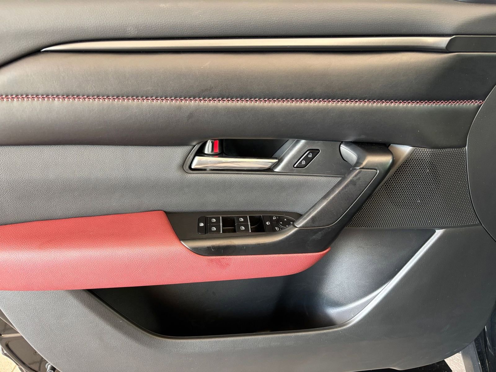 Used 2025 MAZDA CX-50 2.5 Hybrid w/ Premium Plus Pkg image 18