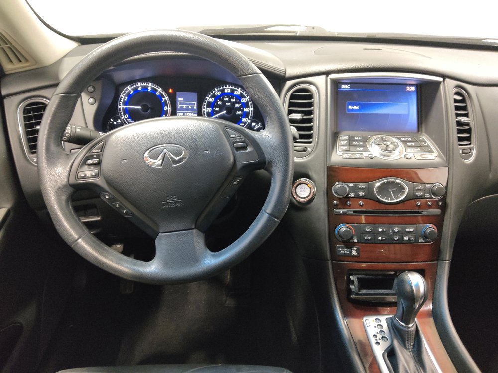 Used 2016 INFINITI QX50 AWD w/ Deluxe Touring Package image 22