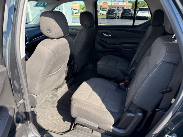 Used 2020 Chevrolet Traverse LT FWD image 8