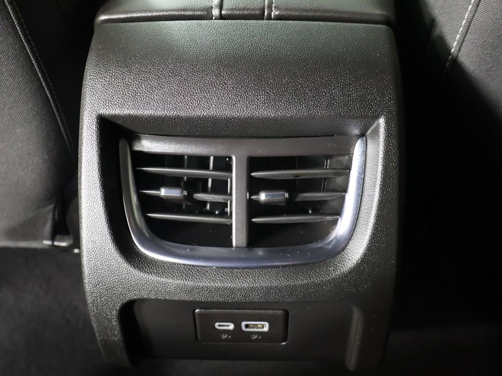Used 2023 Chevrolet Blazer LT image 43