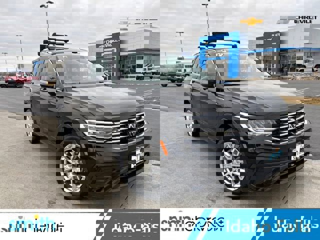 Used 2022 Volkswagen Tiguan SE