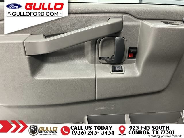 Used 2023 Chevrolet Express 3500 LS RWD image 18