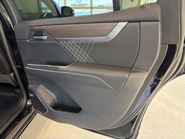 Used 2025 GMC Acadia Denali w/ LPO, Cargo Package image 48