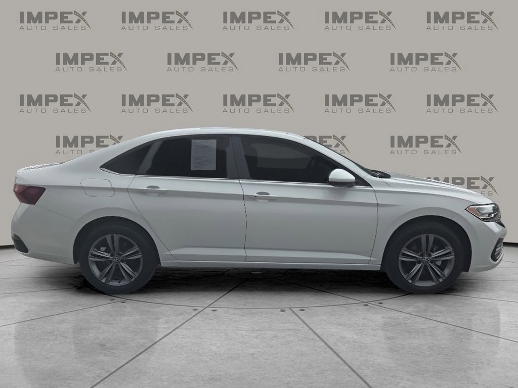 Used 2023 Volkswagen Jetta SE FWD image 6