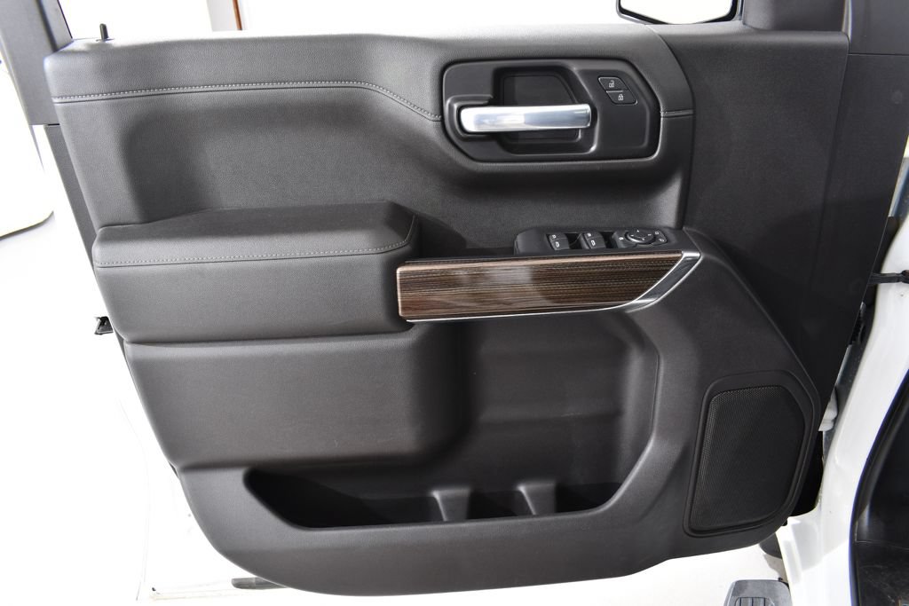 Used 2021 Chevrolet Silverado 1500 LT AWD/4WD image 23