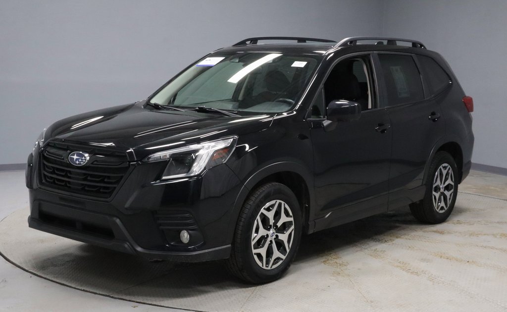 Used 2022 Subaru Forester Premium image 7